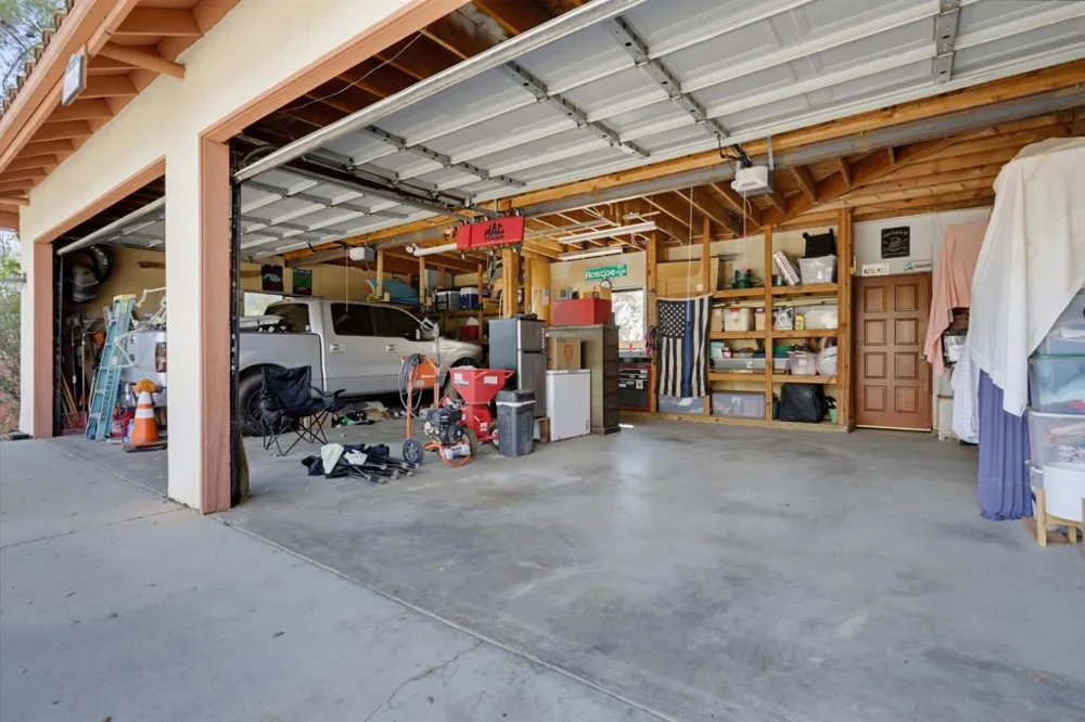 16819 Daza Dr Ramona, CA 92065