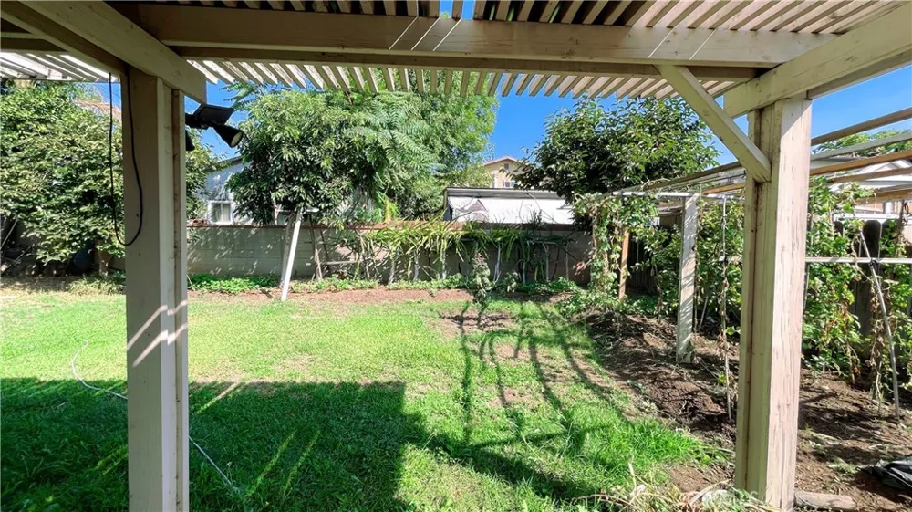 3049 Prospect Rosemead, CA 91770