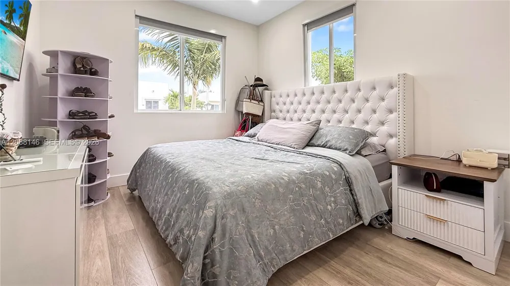 10232 NW 71st Ter #10232 Doral, FL 33178