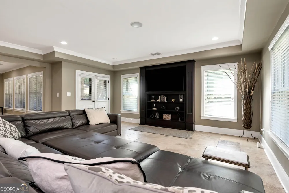 2559 Sagebrush TRL Buford, GA 30519