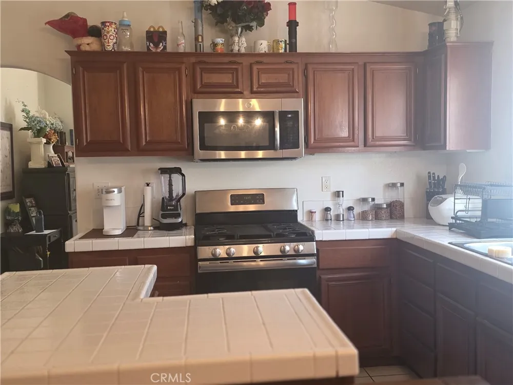 14446 Green River Rd. Victorville, CA 92394