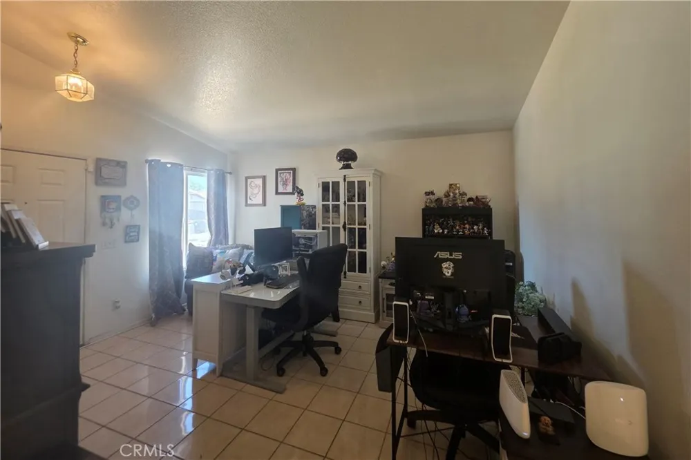 14446 Green River Rd. Victorville, CA 92394