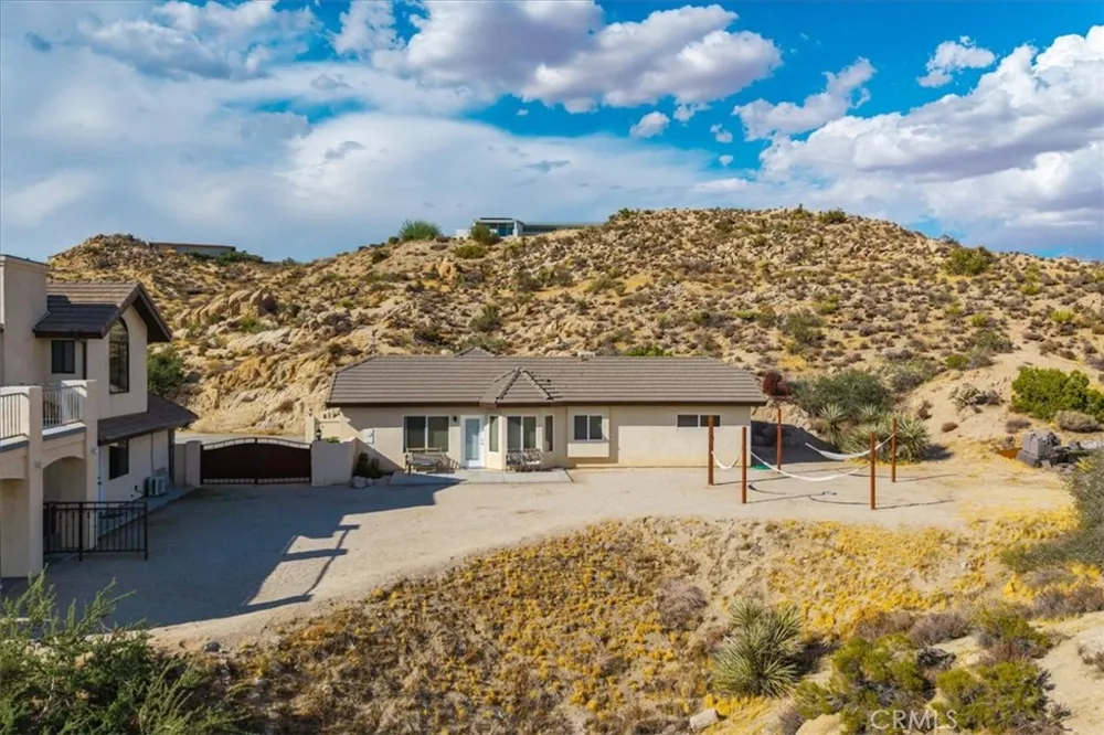 57024 Pinto Court Yucca Valley, CA 92284