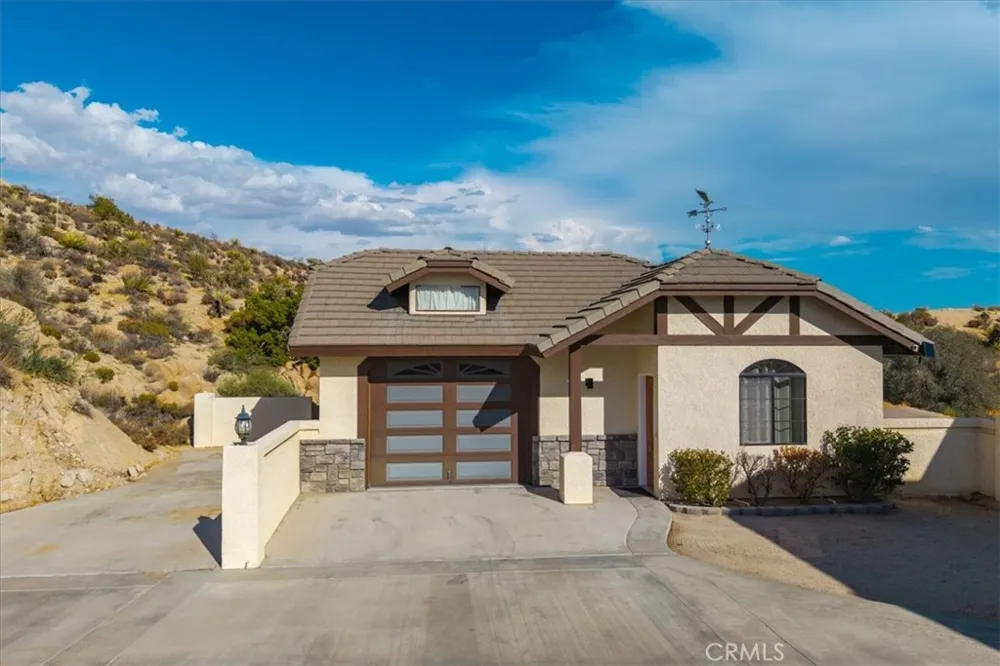 57024 Pinto Court Yucca Valley, CA 92284
