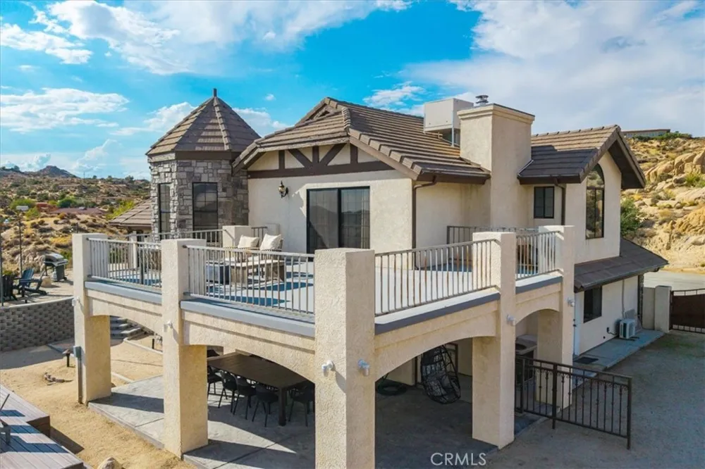 57024 Pinto Court Yucca Valley, CA 92284