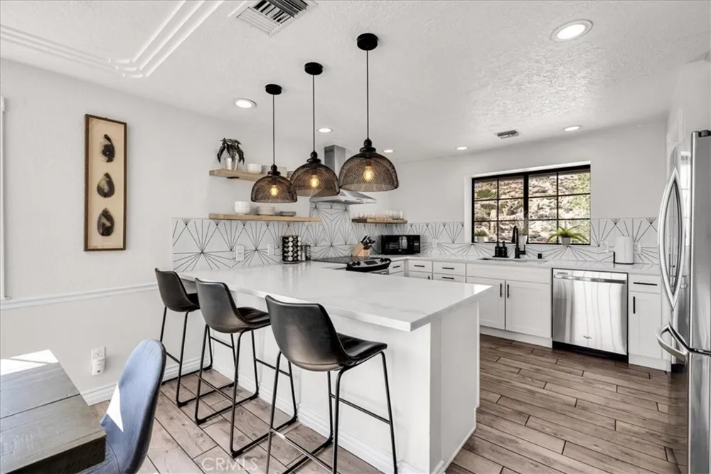 57024 Pinto Court Yucca Valley, CA 92284
