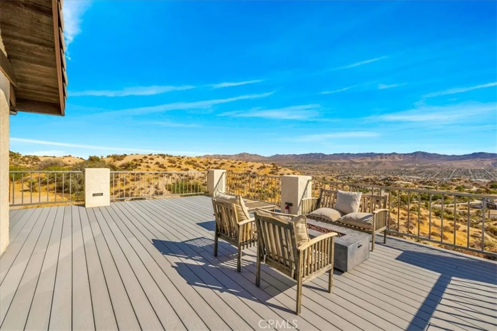57024 Pinto Court Yucca Valley, CA 92284
