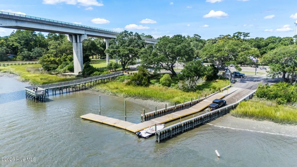 610 Wisteria Drive Sunset Beach, NC 28468