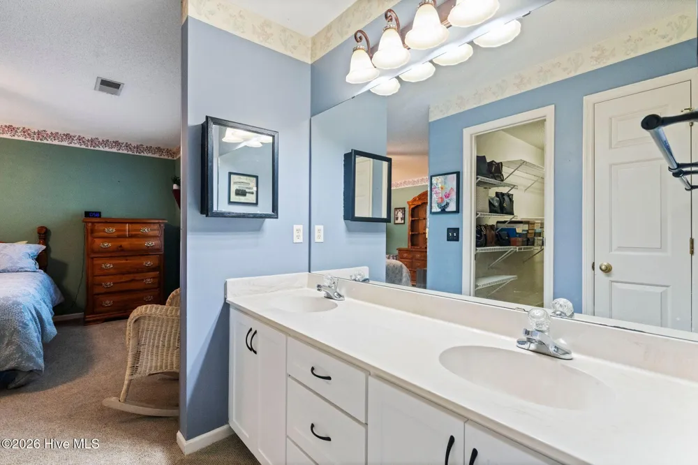 610 Wisteria Drive Sunset Beach, NC 28468