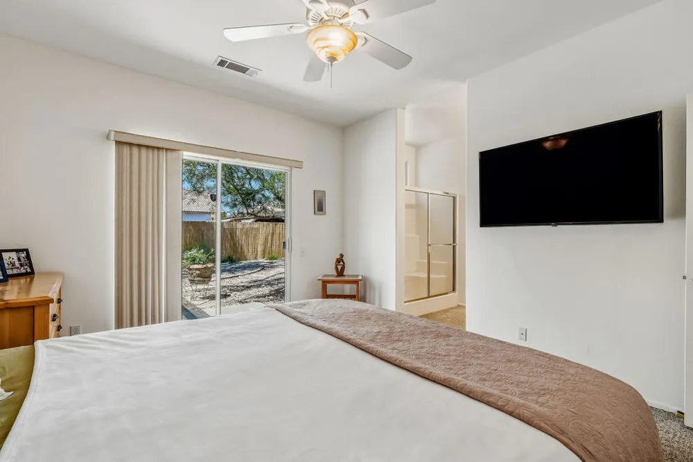 31425 ViA Ventana Thousand Palms, CA 92276