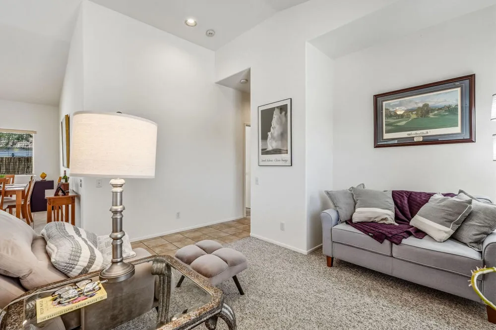 31425 ViA Ventana Thousand Palms, CA 92276