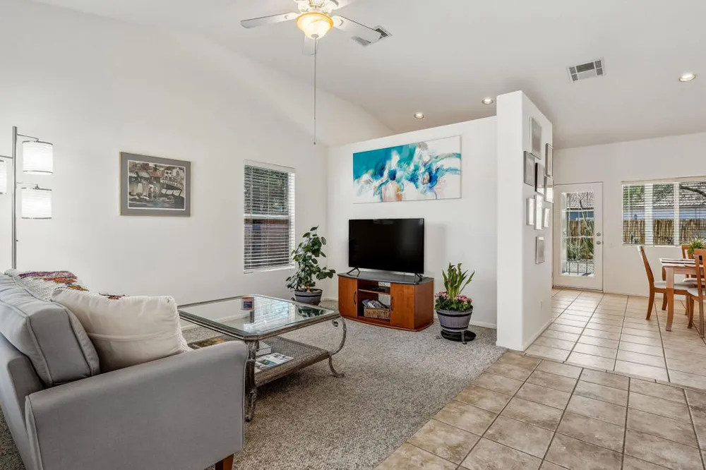 31425 ViA Ventana Thousand Palms, CA 92276