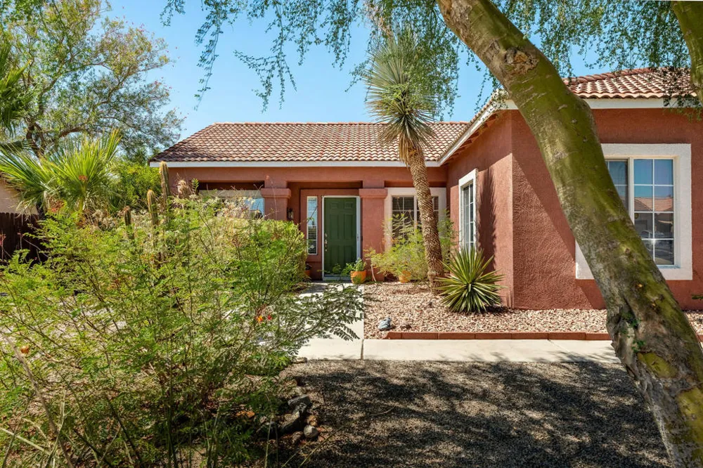 31425 ViA Ventana Thousand Palms, CA 92276