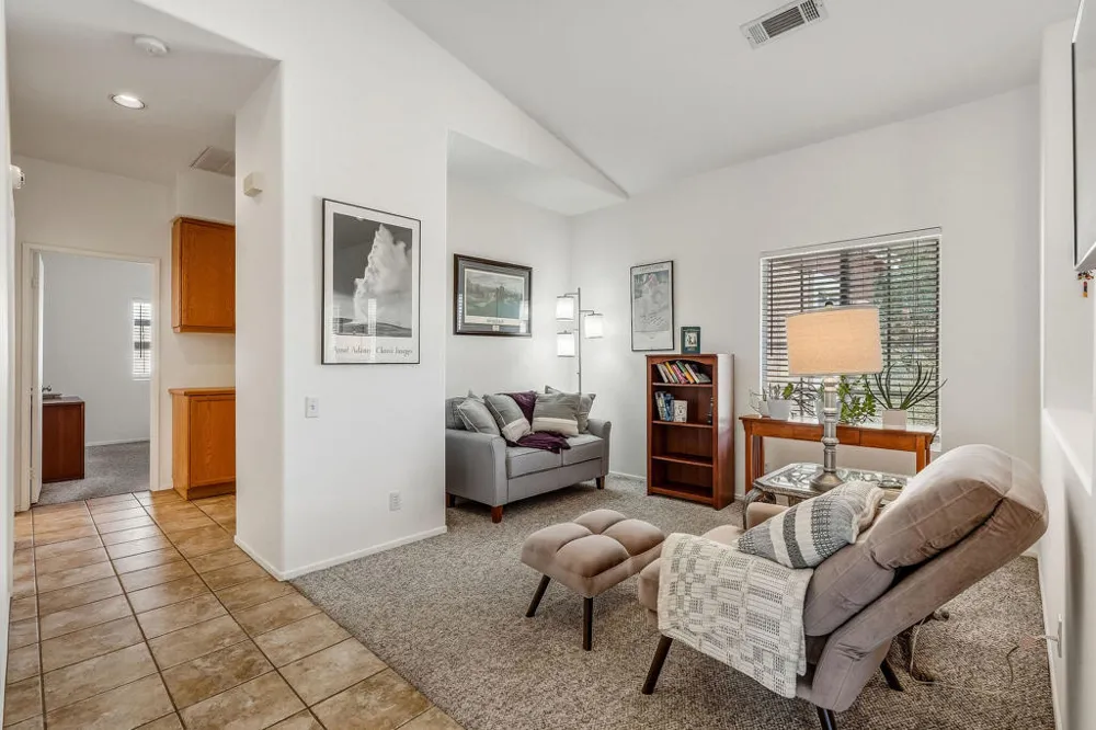 31425 ViA Ventana Thousand Palms, CA 92276