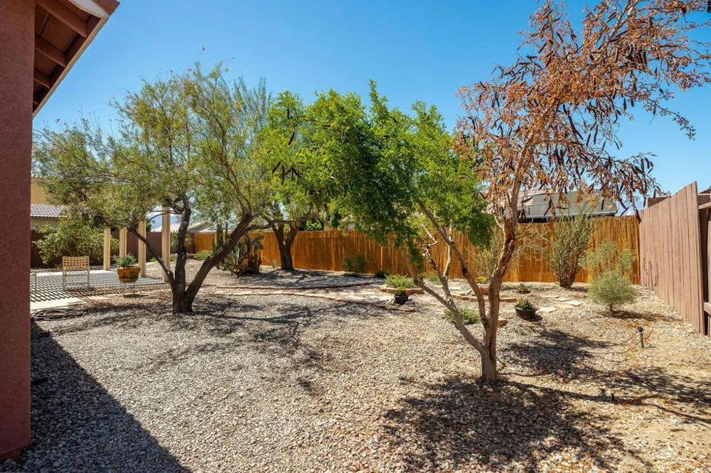 31425 ViA Ventana Thousand Palms, CA 92276