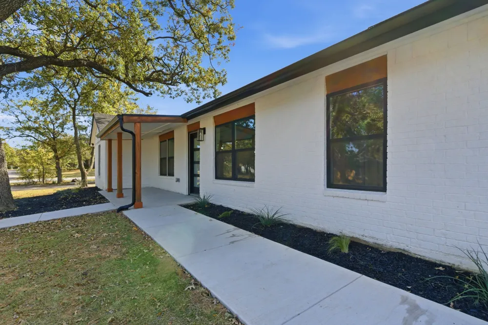 205 Lacewell Street Jacksboro, TX 76458