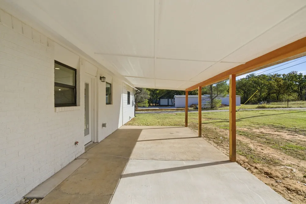 205 Lacewell Street Jacksboro, TX 76458