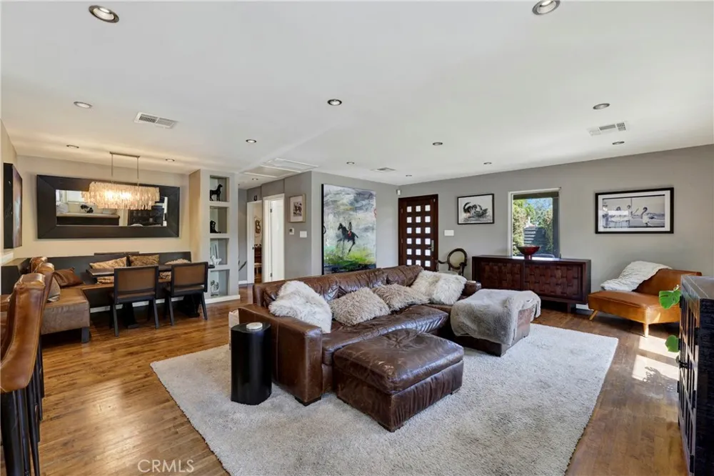 4089 MICHAEL Los Angeles, CA 90066