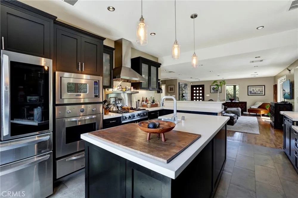 4089 MICHAEL Los Angeles, CA 90066