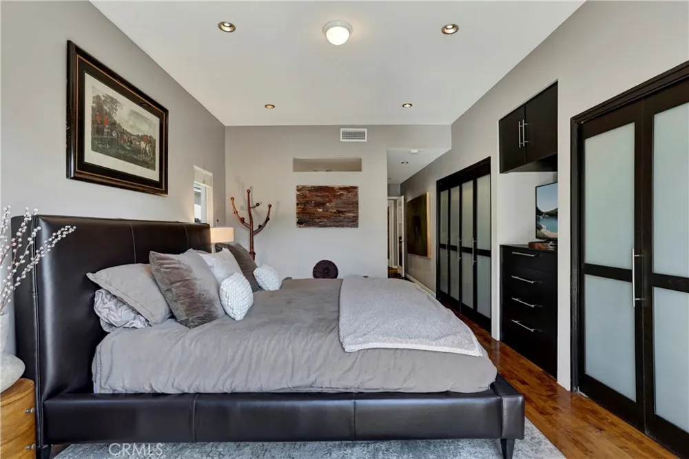 4089 MICHAEL Los Angeles, CA 90066