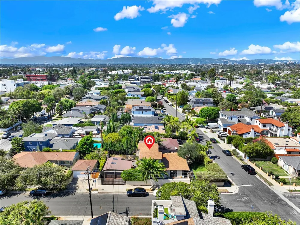 4089 MICHAEL Los Angeles, CA 90066