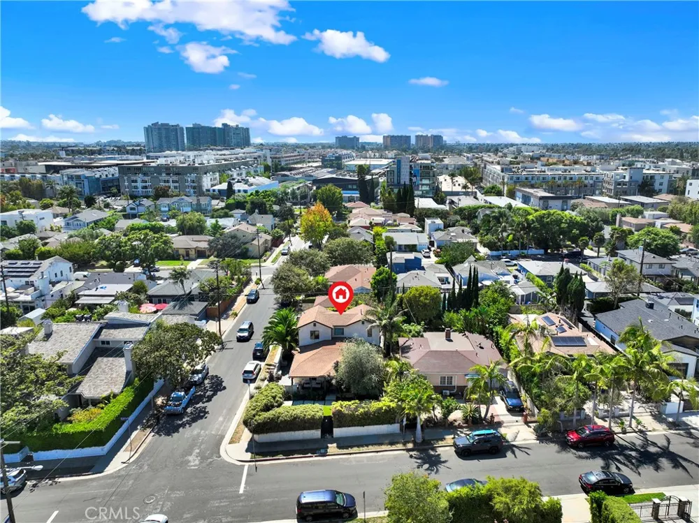 4089 MICHAEL Los Angeles, CA 90066