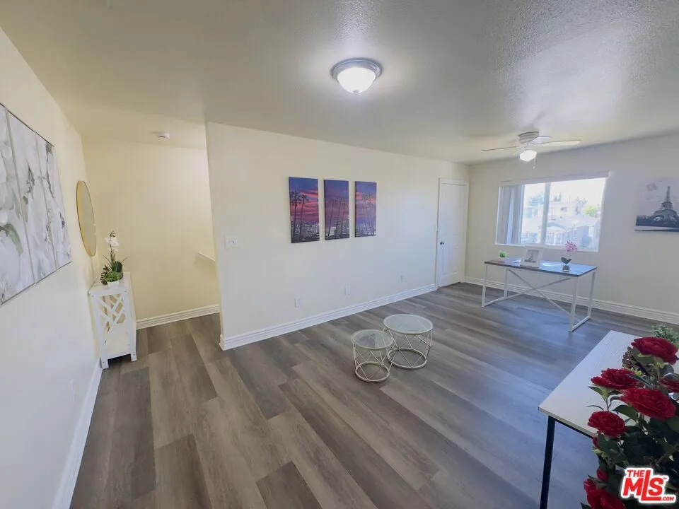 136 W 97th Street Los Angeles, CA 90003