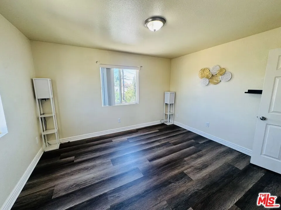 136 W 97th Street Los Angeles, CA 90003