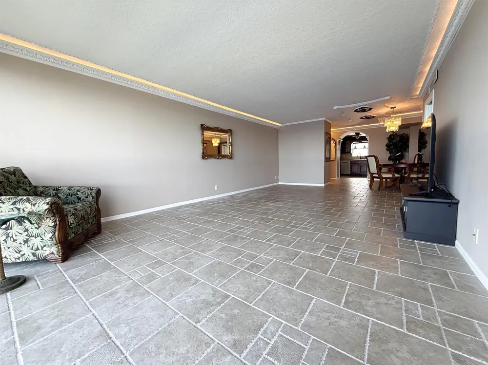 401 Lake Shore Drive #802 Lake Park, FL 33403
