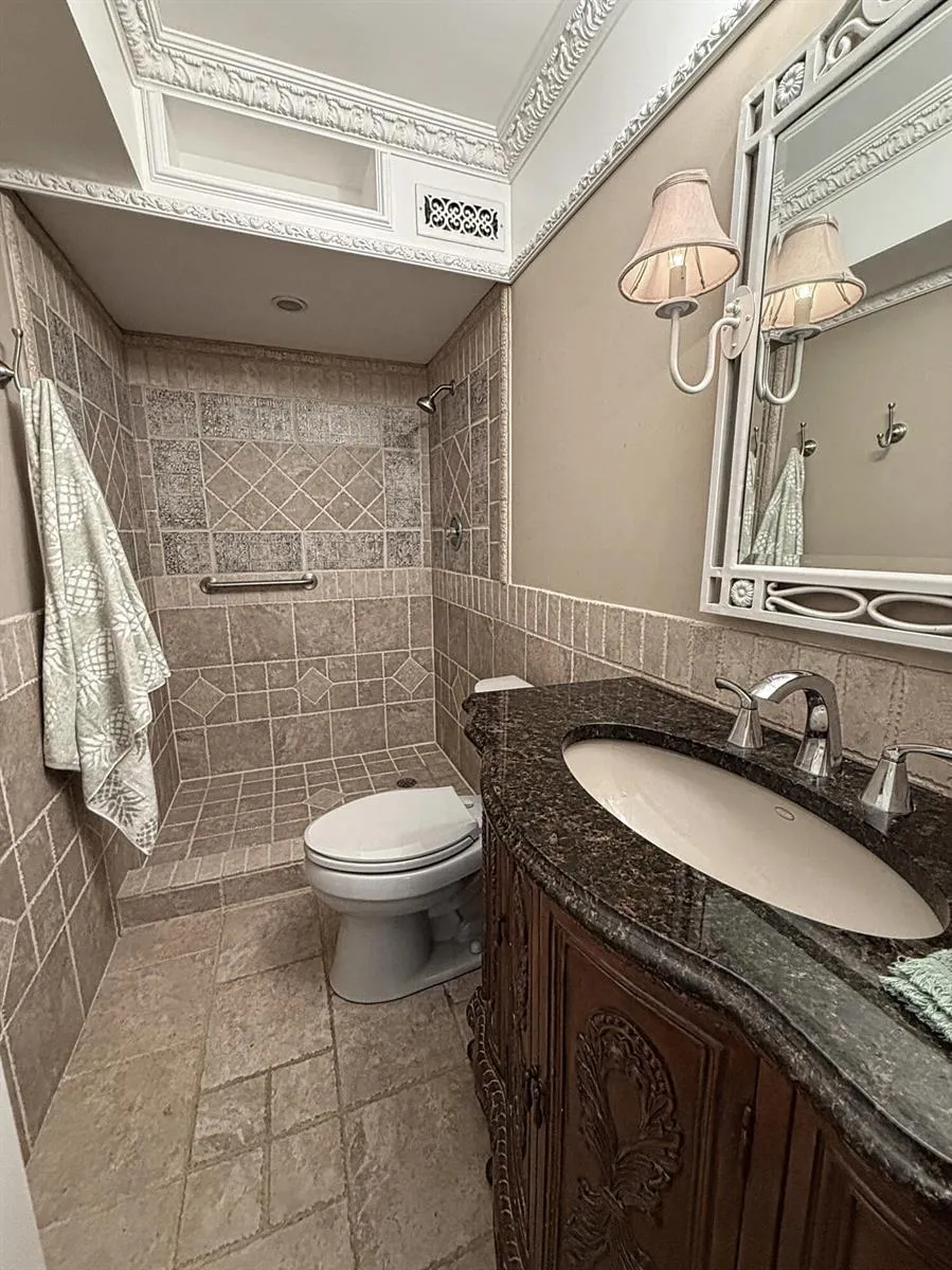 401 Lake Shore Drive #802 Lake Park, FL 33403