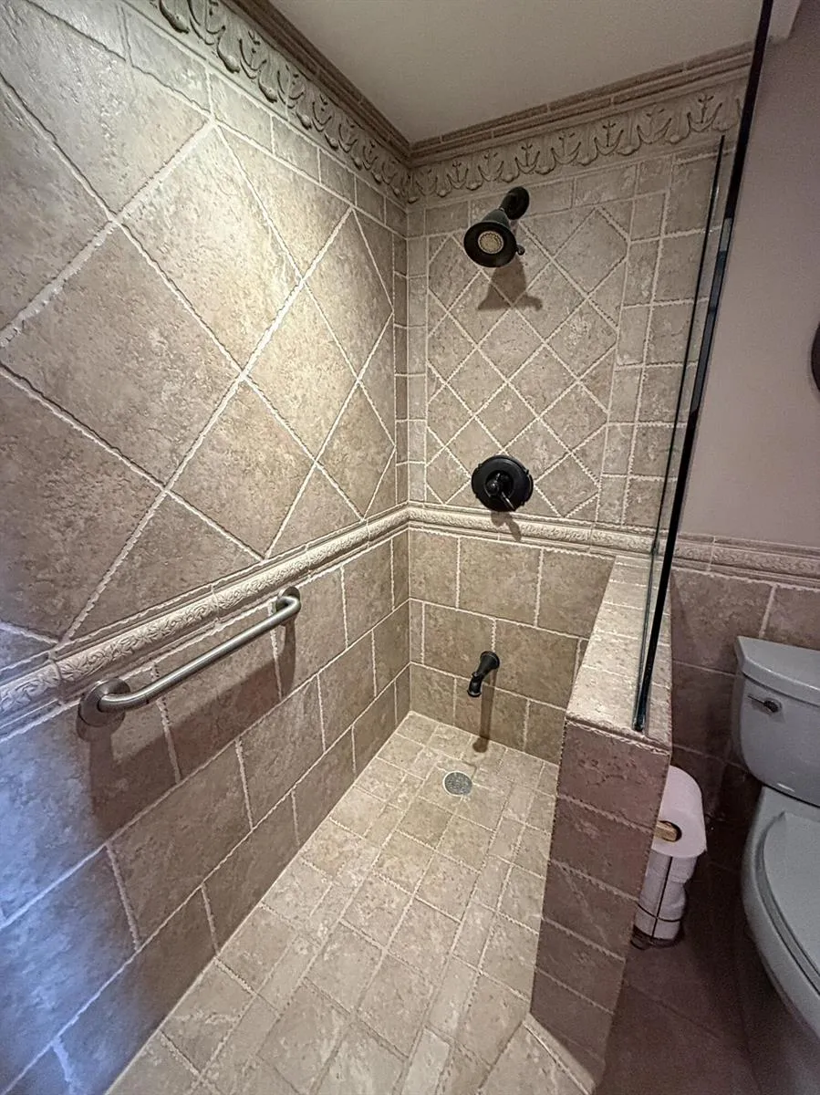 401 Lake Shore Drive #802 Lake Park, FL 33403