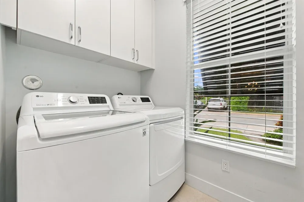 4956 Borland Lane Palm Beach Gardens, FL 33418