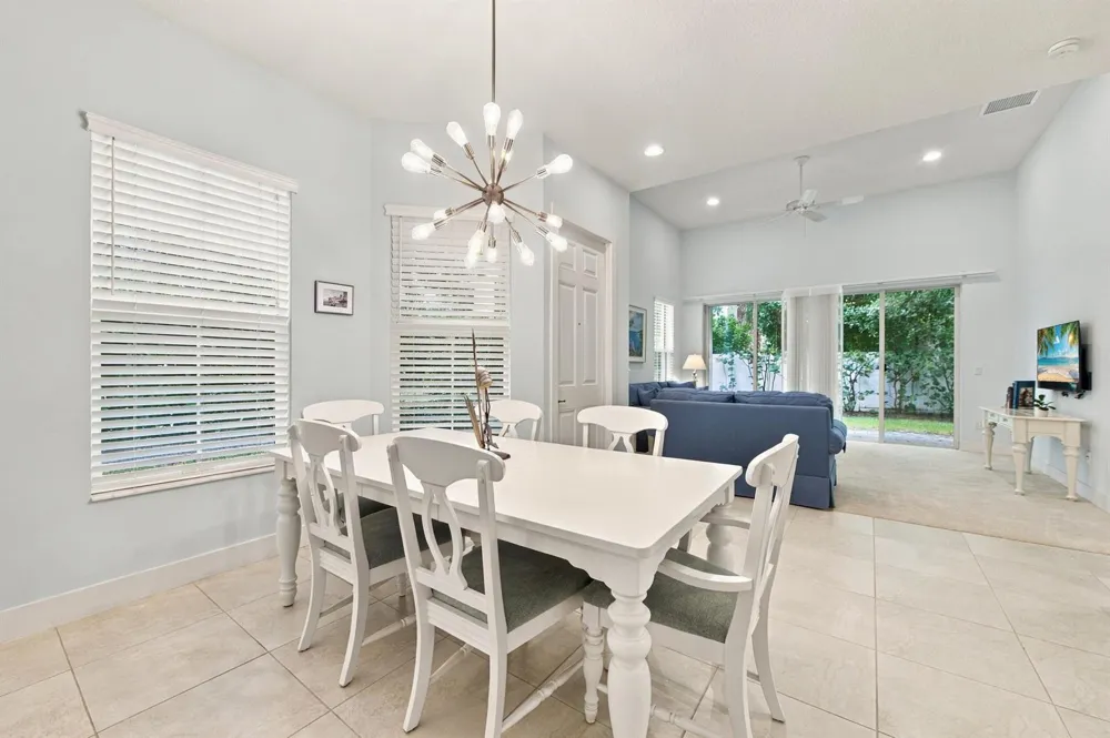 4956 Borland Lane Palm Beach Gardens, FL 33418