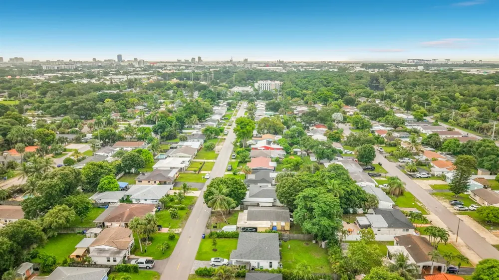 1110 SW 31st Street Fort Lauderdale, FL 33315