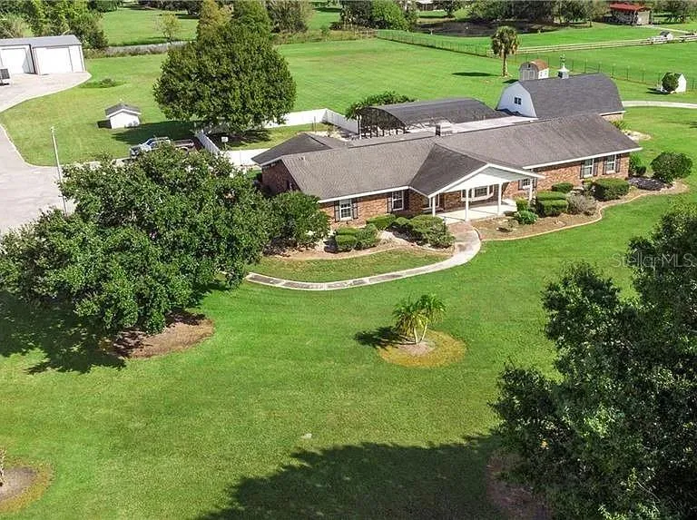 2745 LLOYD LANE Kissimmee, FL 34744