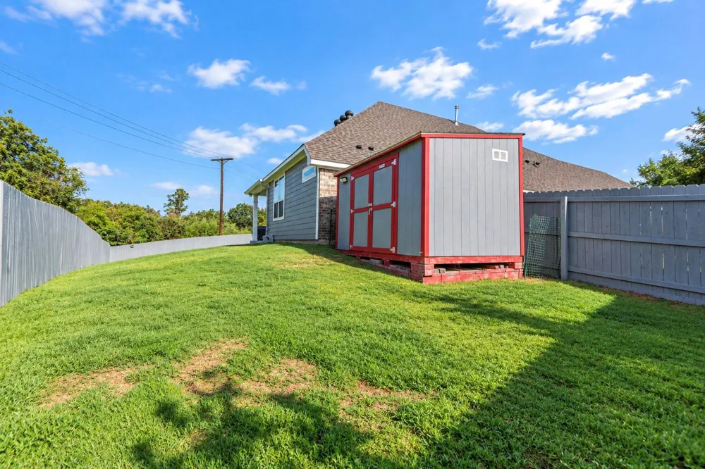 2062 Winepress Road Brenham, TX 77833