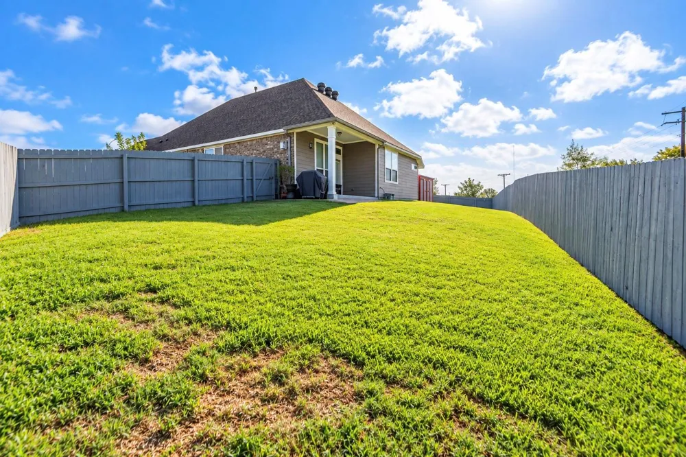 2062 Winepress Road Brenham, TX 77833