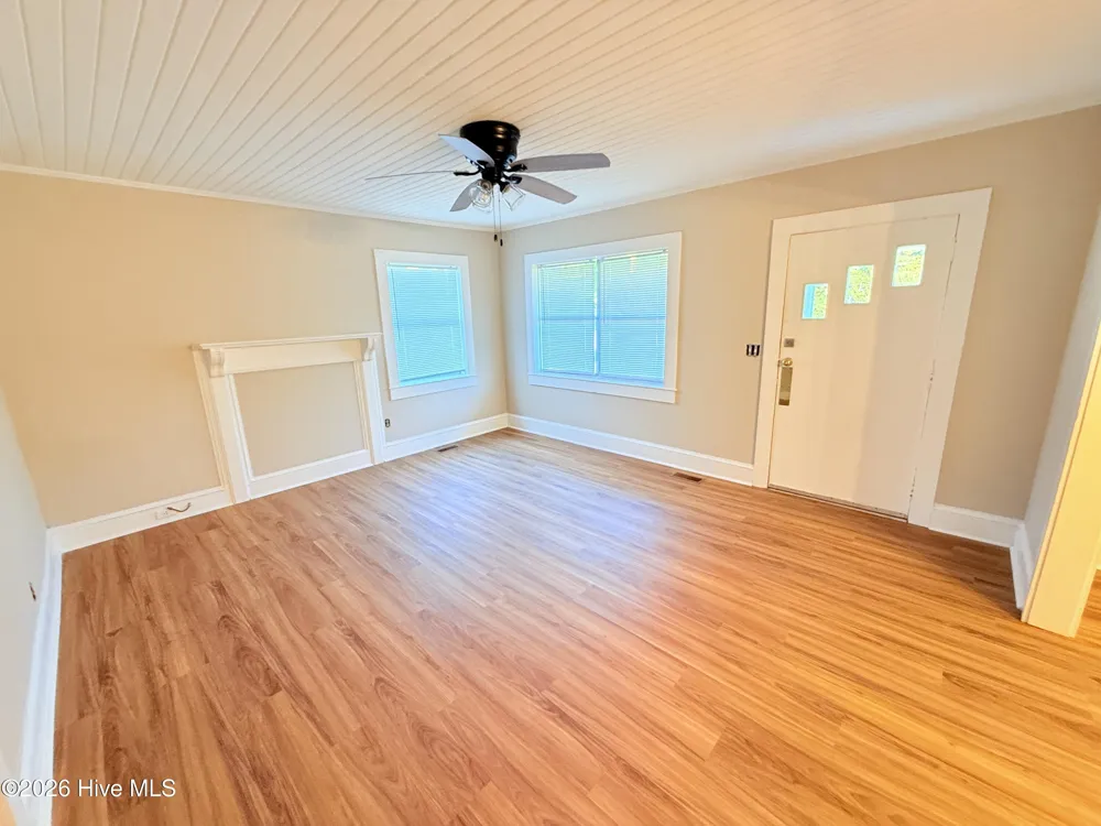 1612 Hwy 903 Snow Hill, NC 28580