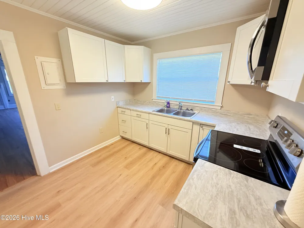 1612 Hwy 903 Snow Hill, NC 28580