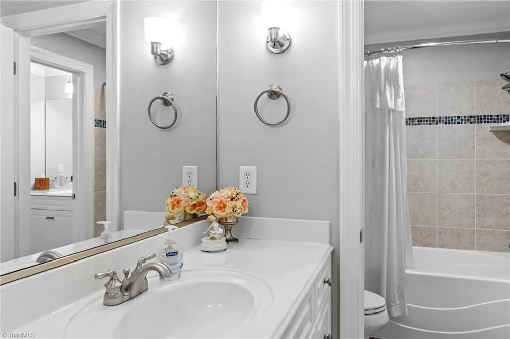 8390 Grove Creek Drive Lewisville, NC 27023