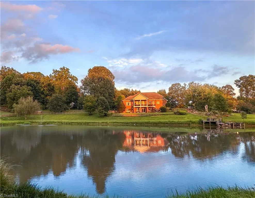 2985 Bradshaw Road Mooresville, NC 28115