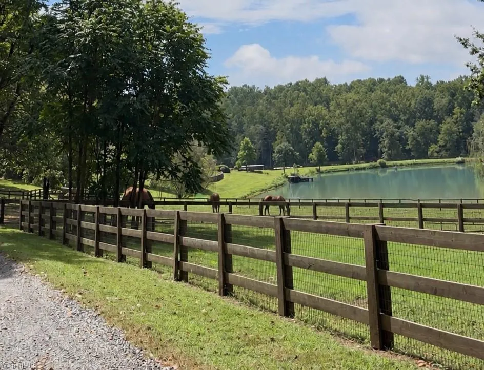 2985 Bradshaw Road Mooresville, NC 28115