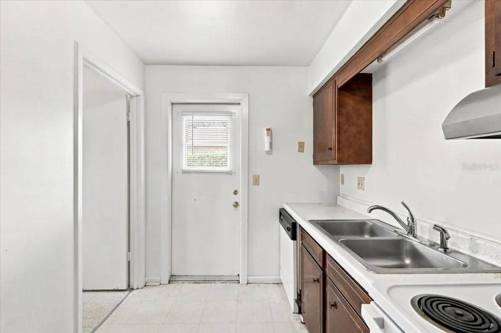 905 S ORANGE AVENUE Bartow, FL 33830
