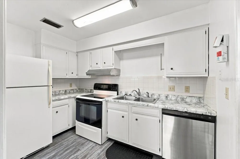 905 S ORANGE AVENUE Bartow, FL 33830