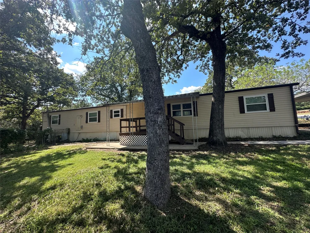 4324 Bradley Lane Arlington, TX 76017
