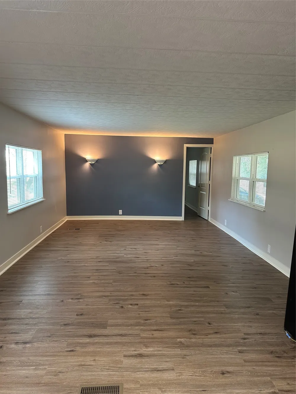 4324 Bradley Lane Arlington, TX 76017