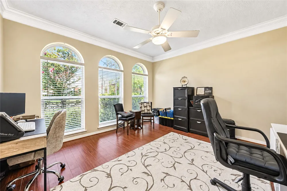 7303 Starbridge Drive Houston, TX 77095