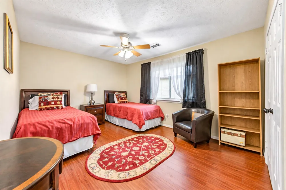 7303 Starbridge Drive Houston, TX 77095
