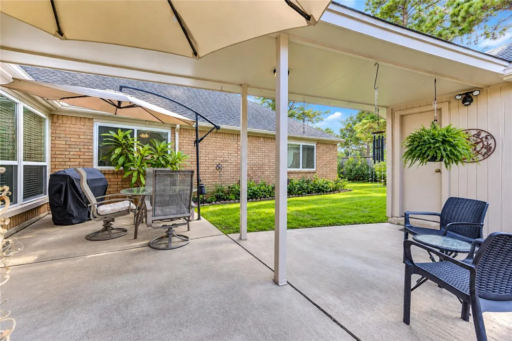 7303 Starbridge Drive Houston, TX 77095