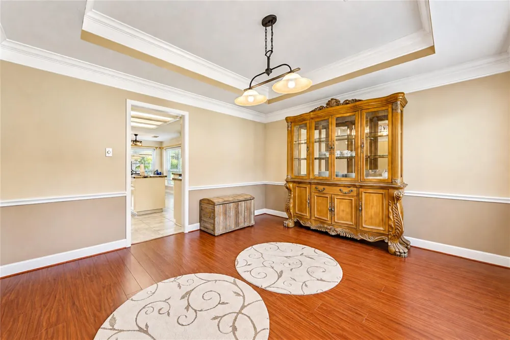 7303 Starbridge Drive Houston, TX 77095